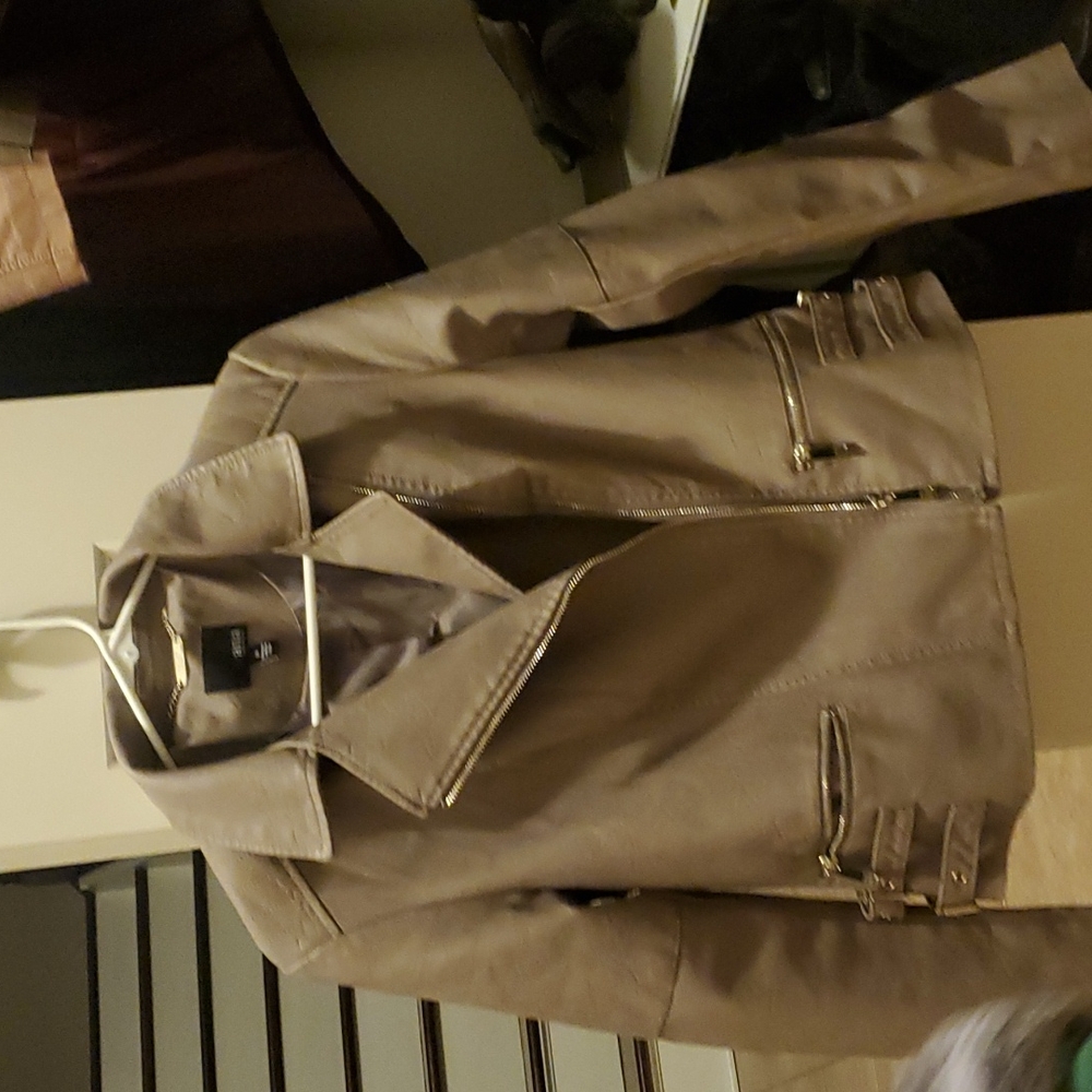 Jacket - Picture 2 of 2
